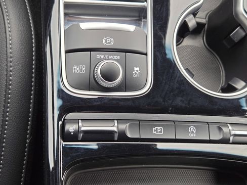 Used 2023 Kia Stinger GT-Line w/ Sun & Sound Package image 22