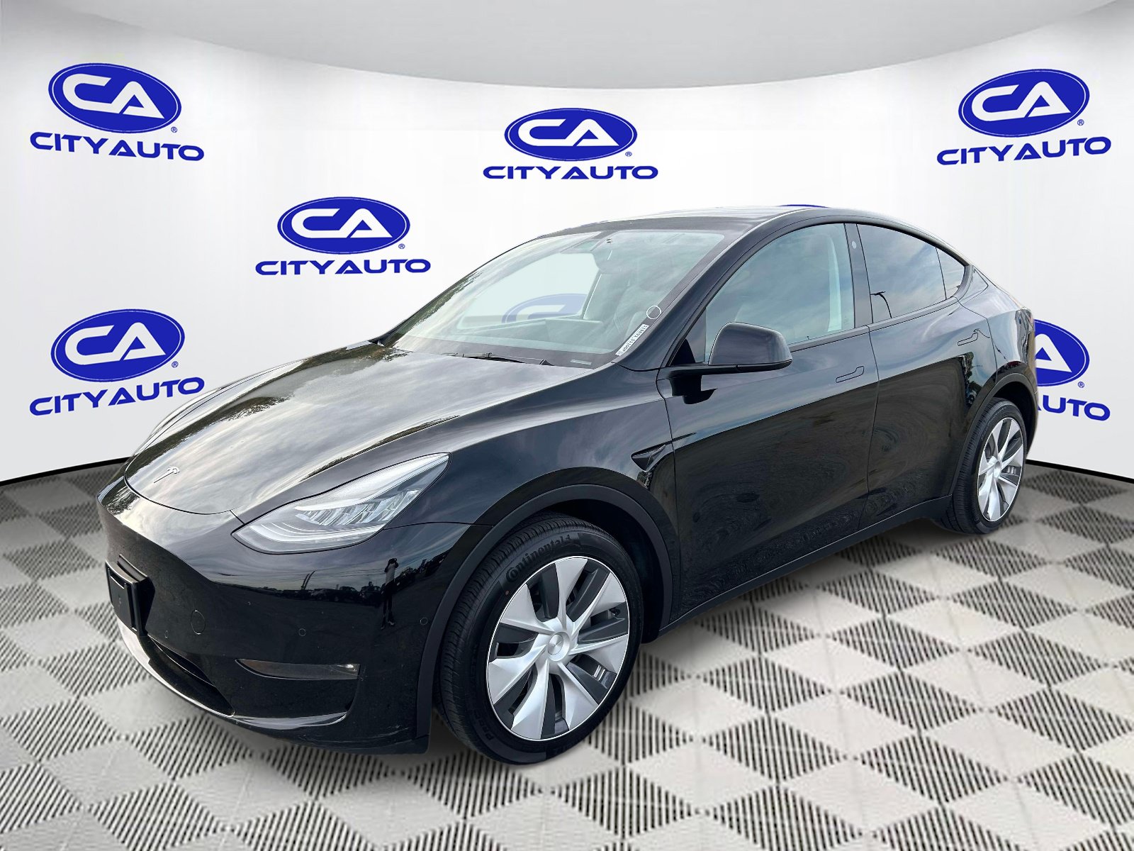 Used 2022 Tesla Model Y Long Range AWD/4WD image 9