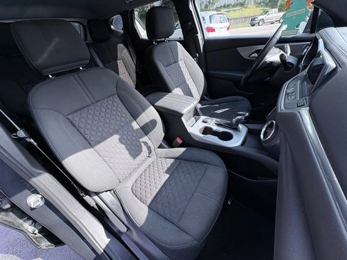 Used 2020 Chevrolet Blazer LT FWD image 22
