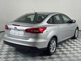 Used 2017 Ford Focus SE image 5