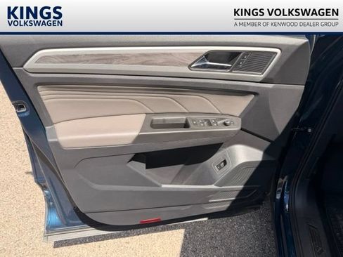 Used 2023 Volkswagen Atlas Cross Sport SE AWD/4WD image 7