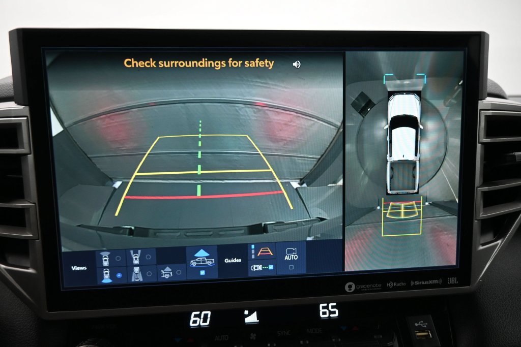 Used 2023 Toyota Tundra Limited AWD/4WD image 14