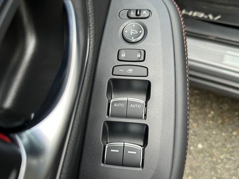 New 2025 Honda HR-V Sport image 20