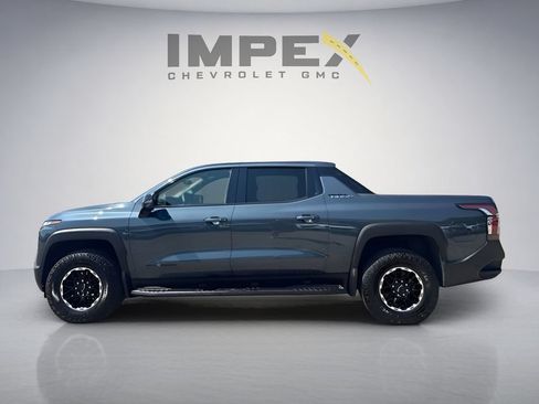 Used 2026 Chevrolet Silverado EV Trail Boss AWD/4WD image 2
