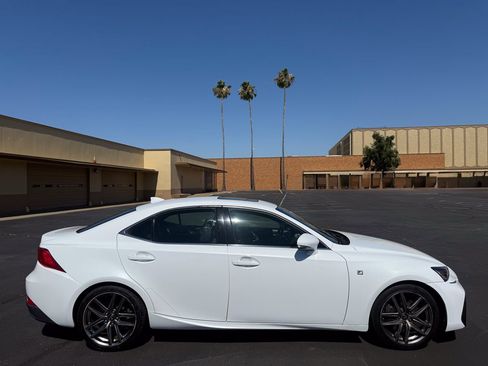 Used 2017 Lexus IS 350 F Sport w/ F Sport Package RWD image 8