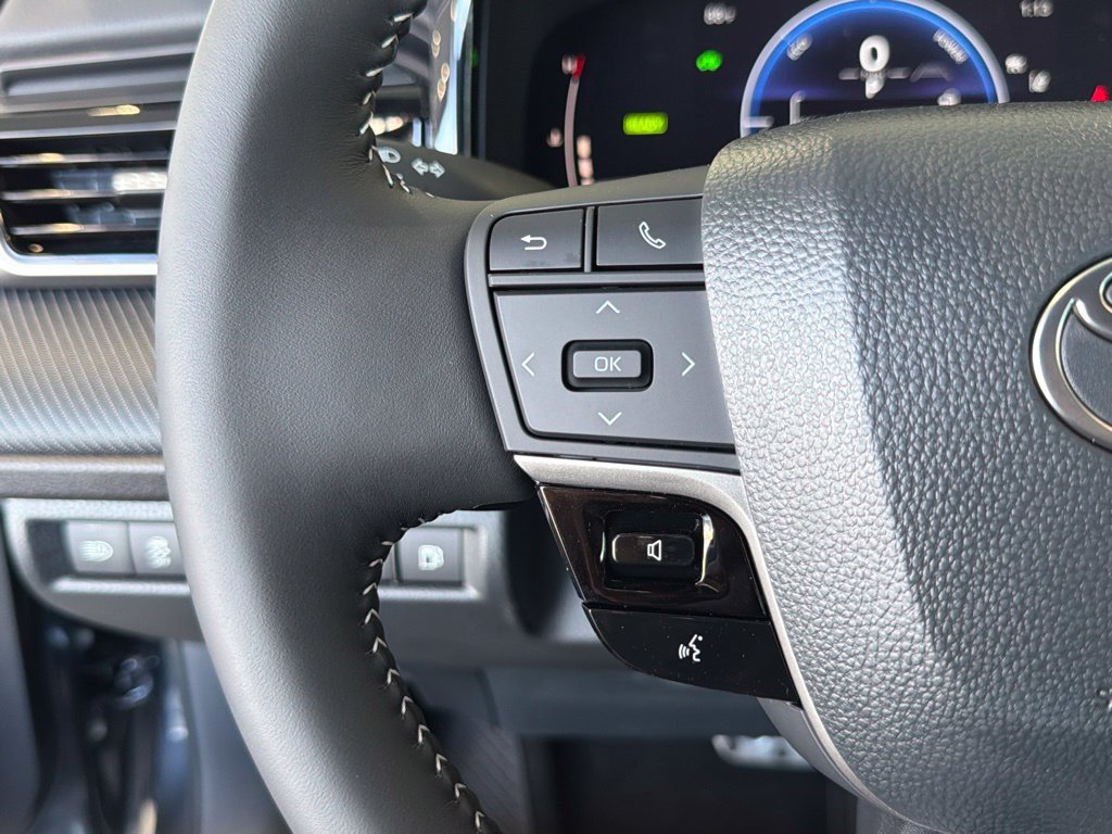 New 2026 Toyota Camry SE FWD image 21