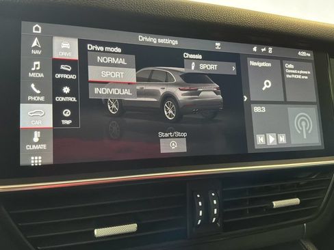 Used 2019 Porsche Cayenne S AWD/4WD image 29