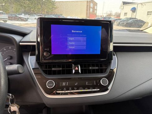 Used 2025 Toyota Corolla LE image 17