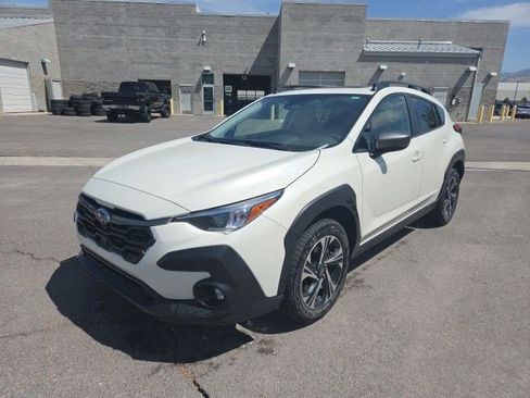 Used 2024 Subaru Crosstrek 2.0i Premium AWD/4WD image 8