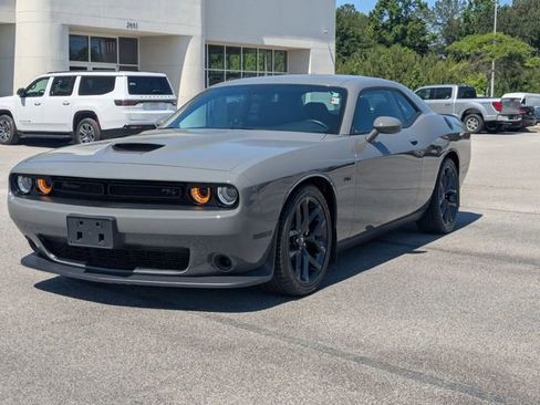 Used 2023 Dodge Challenger R/T w/ Blacktop Package RWD image 7