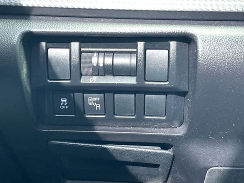 Used 2019 Subaru Impreza 2.0i Sport AWD/4WD image 27