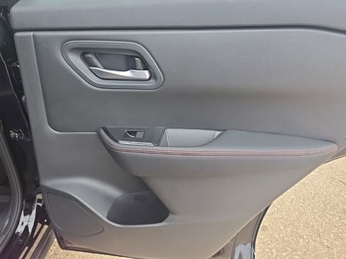 New 2026 Nissan Rogue SV image 31