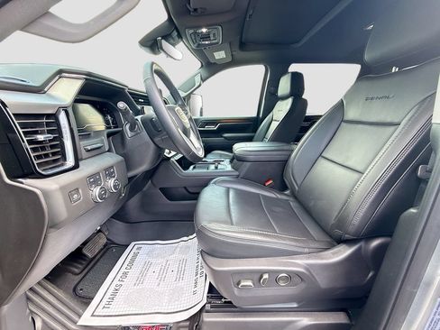 Used 2025 GMC Sierra 2500 Denali w/ Denali Reserve Package AWD/4WD image 22