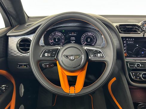 New 2026 Bentley Bentayga Speed AWD/4WD image 19