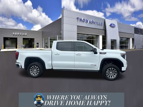Used 2023 GMC Sierra 1500 AT4 w/ AT4 Premium Package AWD/4WD image 2