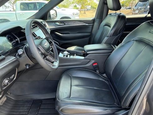 Used 2023 Jeep Grand Cherokee L Overland AWD/4WD image 21