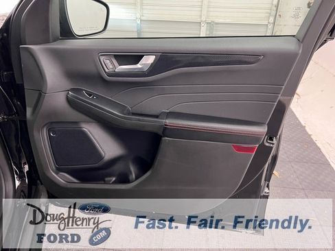 Used 2024 Ford Escape ST-Line image 38