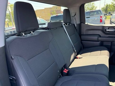 Used 2020 Chevrolet Silverado 1500 Custom w/ Custom Value Package AWD/4WD image 15