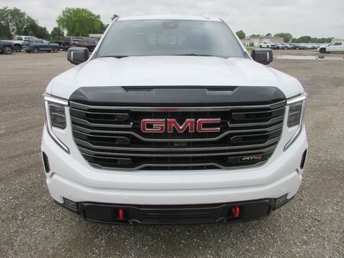 New 2026 GMC Sierra 1500 AT4 w/ AT4 Premium Package AWD/4WD image 12