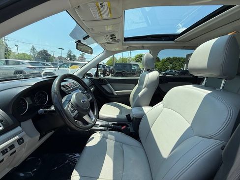 Used 2018 Subaru Forester 2.5i Premium w/ All-Weather Package AWD/4WD image 24