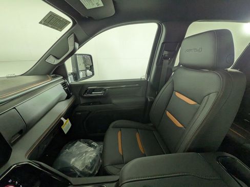 New 2026 GMC Sierra 3500 AT4 w/ AT4 Premium Plus Package image 29