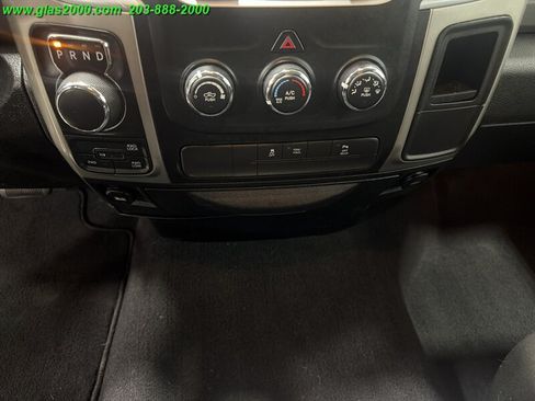 Used 2020 RAM 1500 Classic Warlock AWD/4WD image 17
