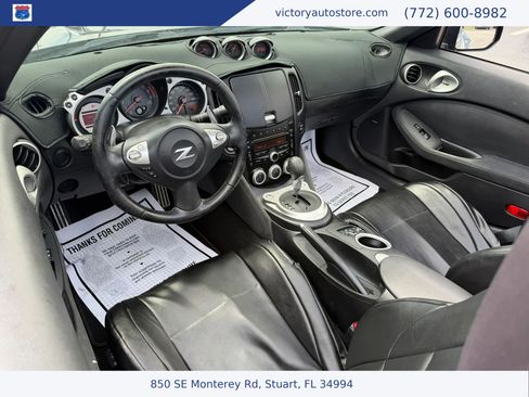 Used 2010 Nissan 370Z Touring w/ Sport Pkg RWD image 35