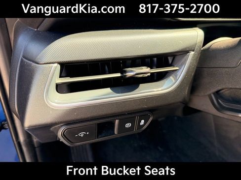 Certified 2025 Kia K4 EX image 16