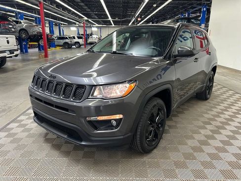 Used 2021 Jeep Compass Latitude AWD/4WD image 5