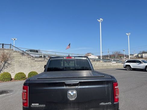 Used 2019 RAM 1500 Big Horn image 8