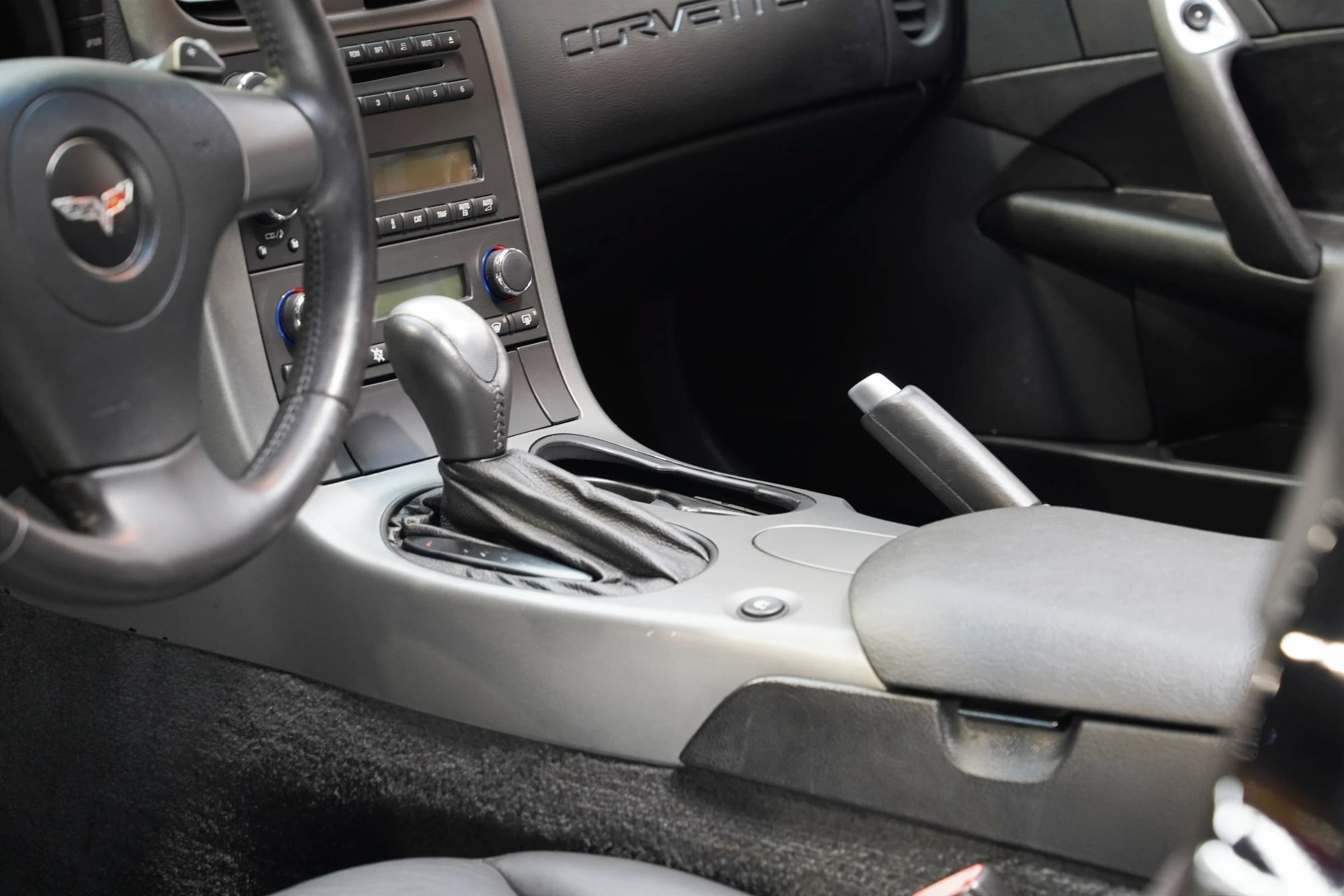 Used 2007 Chevrolet Corvette Coupe w/ Preferred Equipment Group RWD image 41
