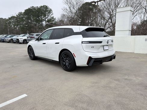 New 2026 BMW iX M70 image 3