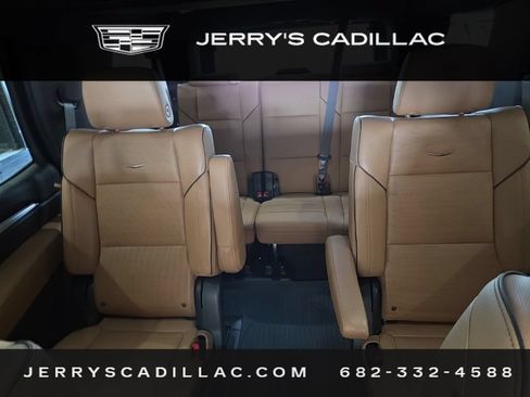 Used 2025 Cadillac Escalade Premium Luxury w/ Touring Package AWD/4WD image 18