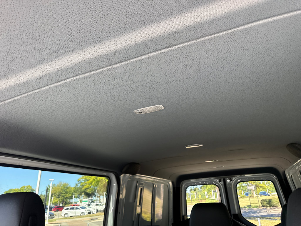 Used 2020 Mercedes-Benz Sprinter 2500 image 30