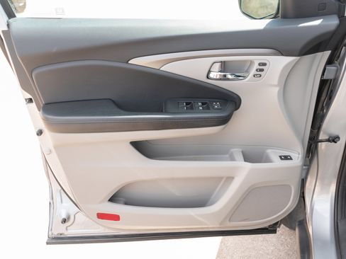 Used 2019 Honda Pilot EX-L image 8