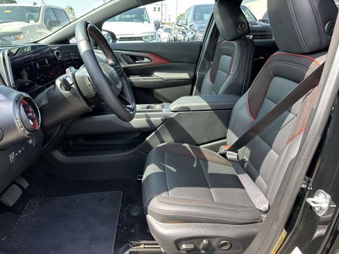 Used 2024 Chevrolet Equinox EV RS AWD/4WD image 22