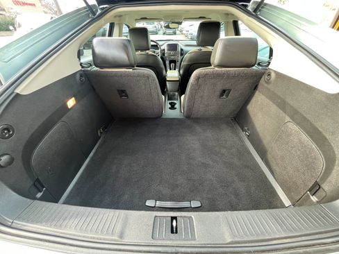 Used 2011 Chevrolet Volt Premium w/ Premium Trim Package image 19