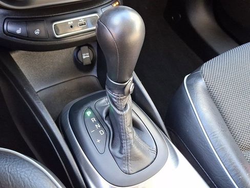 Used 2017 FIAT 500X Trekking w/ Advanced Safety Package image 14