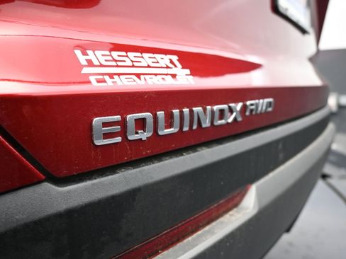 Used 2026 Chevrolet Equinox LT AWD/4WD image 32