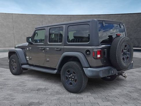 Used 2018 Jeep Wrangler Unlimited Sport AWD/4WD image 7