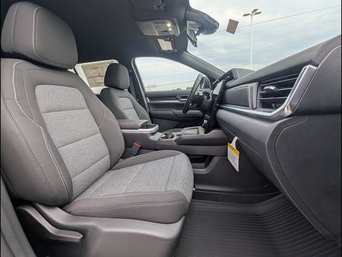 New 2027 GMC Terrain Elevation w/ LPO, Floor Liner Package AWD/4WD image 13