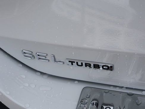 New 2026 Volkswagen Tiguan SEL R-Line image 7