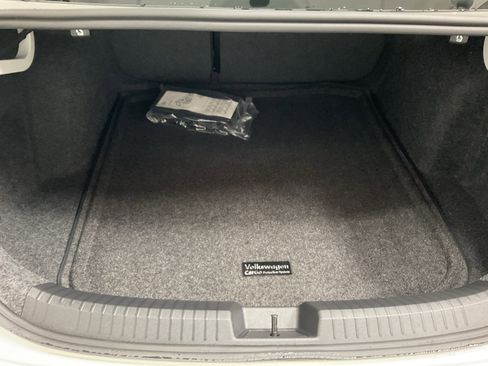 New 2026 Volkswagen Jetta SEL image 18