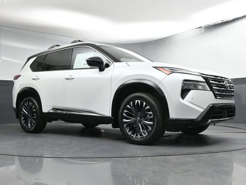 New 2026 Nissan Rogue Platinum w/ Platinum Premium Package image 28