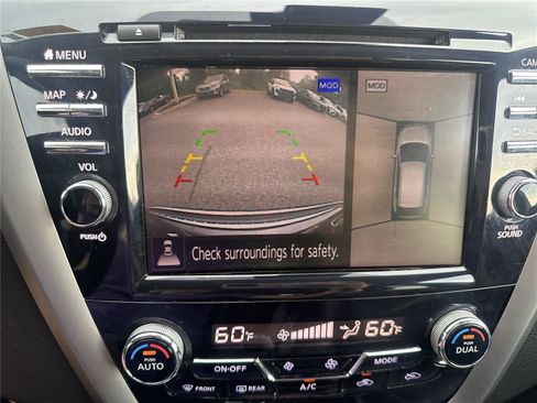 Used 2023 Nissan Murano SL w/ Cargo Package FWD image 26
