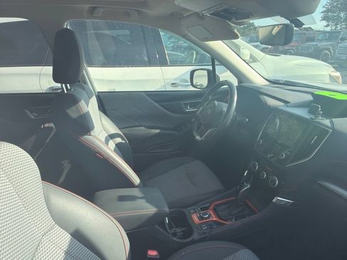 Used 2019 Subaru Forester Sport AWD/4WD image 3