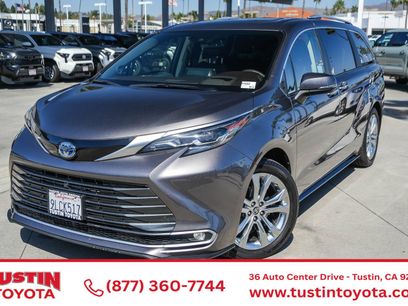 Certified 2024 Toyota Sienna Platinum
