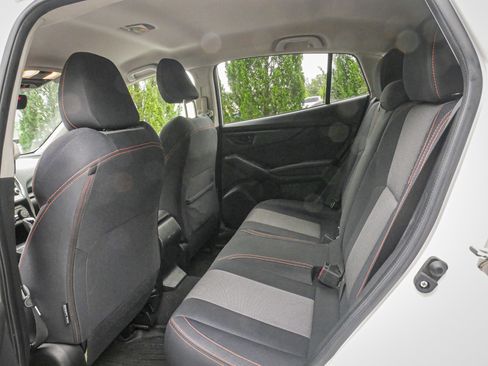 Used 2019 Subaru Crosstrek 2.0i Premium w/ Popular Package #2 AWD/4WD image 7