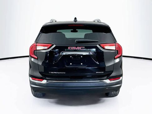 Used 2022 GMC Terrain SLT AWD/4WD image 5