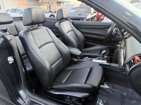 Used 2012 BMW 135i Convertible image 19
